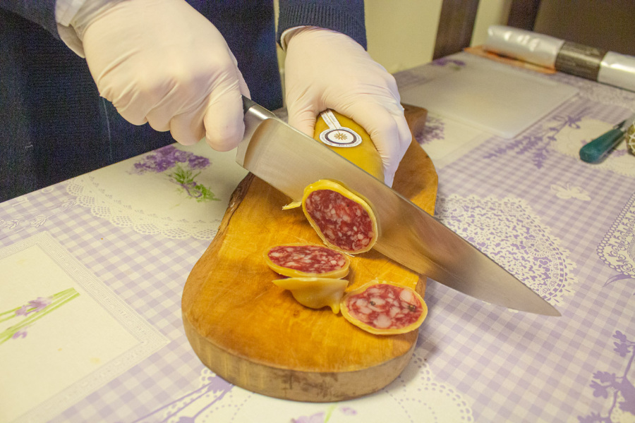 Agririo salame in cera d'api